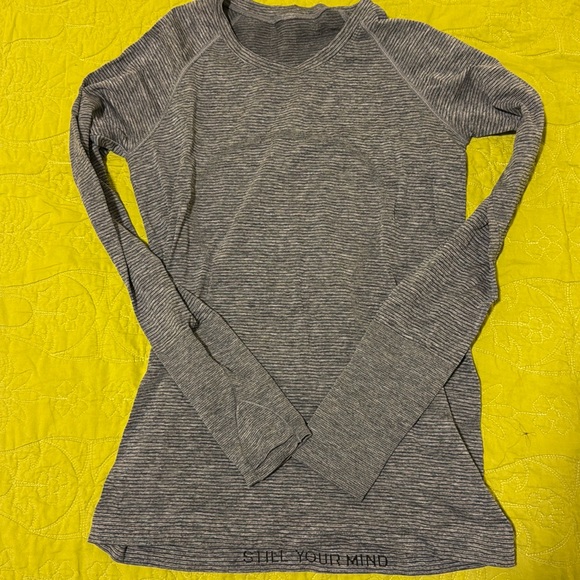 lululemon athletica Tops - Swiftly Tech Long-Sleeve Shirt 2.0
Hip Length